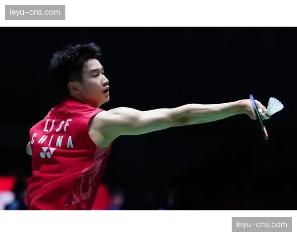 瑞士公开赛次轮，国羽男单独苗李诗沣不敌印度选手普兰诺伊